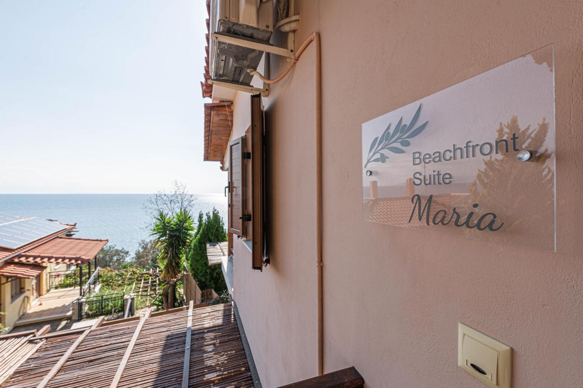 Paralio Astros Beachfront Suites Xiropigado Bagian luar foto